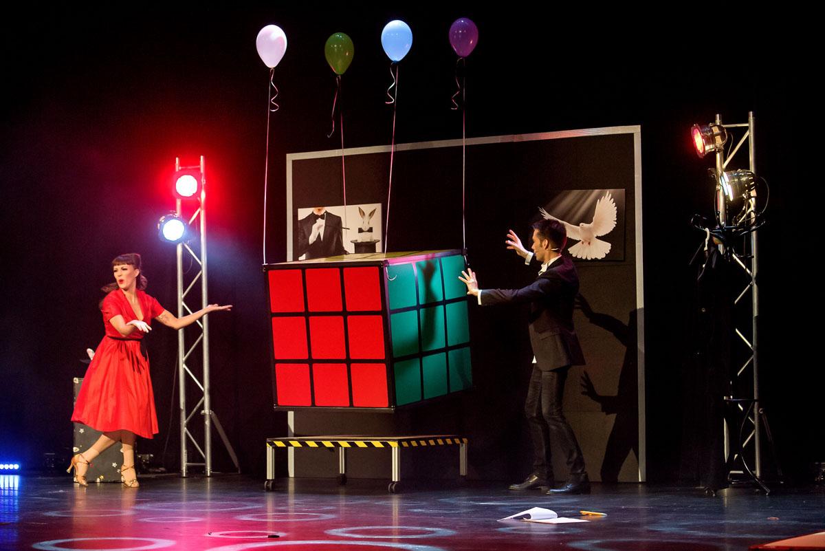 Rubiks Cube Act vom Magic Man Zauberer